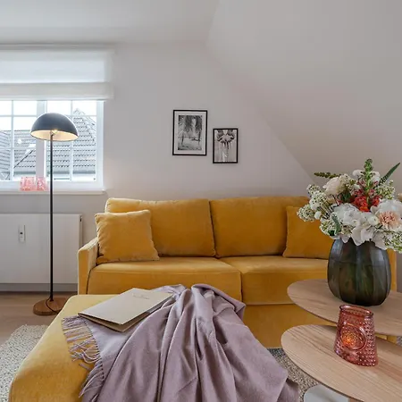 Kajuete #12 Dock 6a Apartman