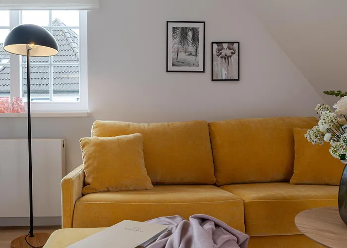 Kajuete #12 Dock 6a * Westerland